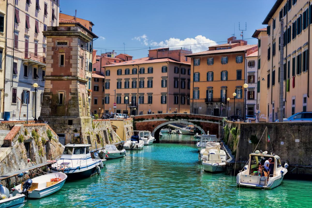 Venezia Nuova Livorno canals Ital