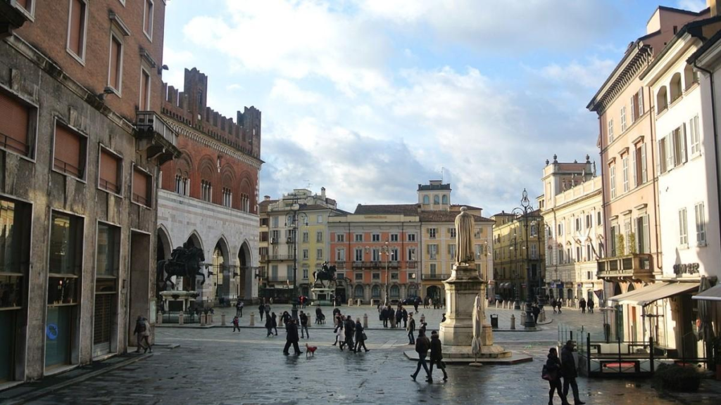 Piazza Cavalli Piacenza Italy