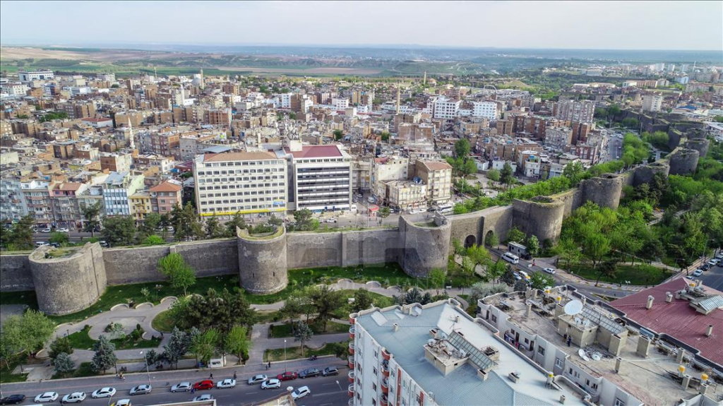 Diyarbakir Turkey city walls