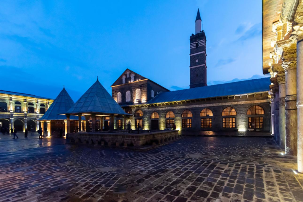 Diyarbakir Great Mosque Turkey