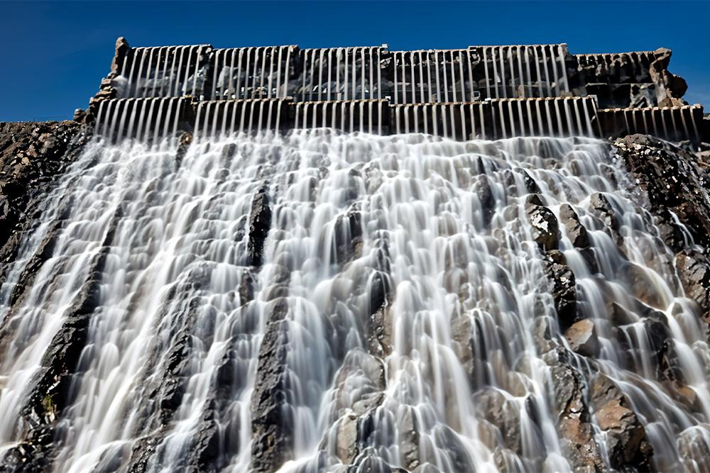 Khor Fakkan waterfall UAE