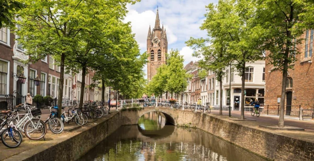 Delft Netherlands canals historic centre