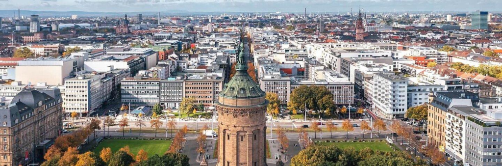 Mannheim Germany city skyline
