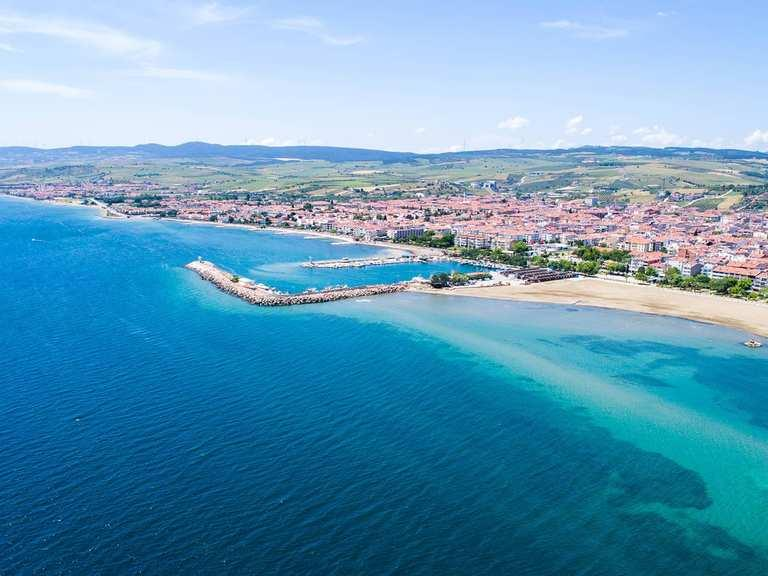 Sea of Marmara coastline and waterfront in Tekirdağ Turkey.