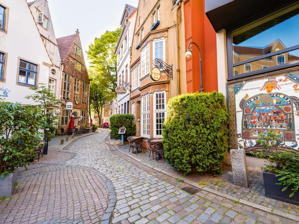 Bremen Roland Statue Germany