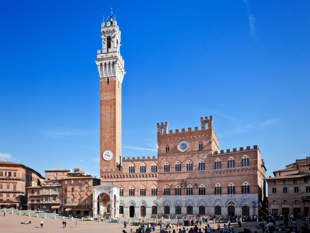 Torre del Mangia Siena Italy