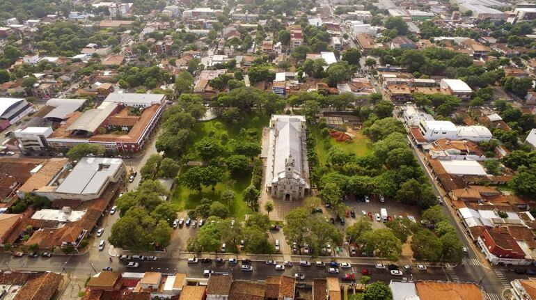 Luque Paraguay city centre